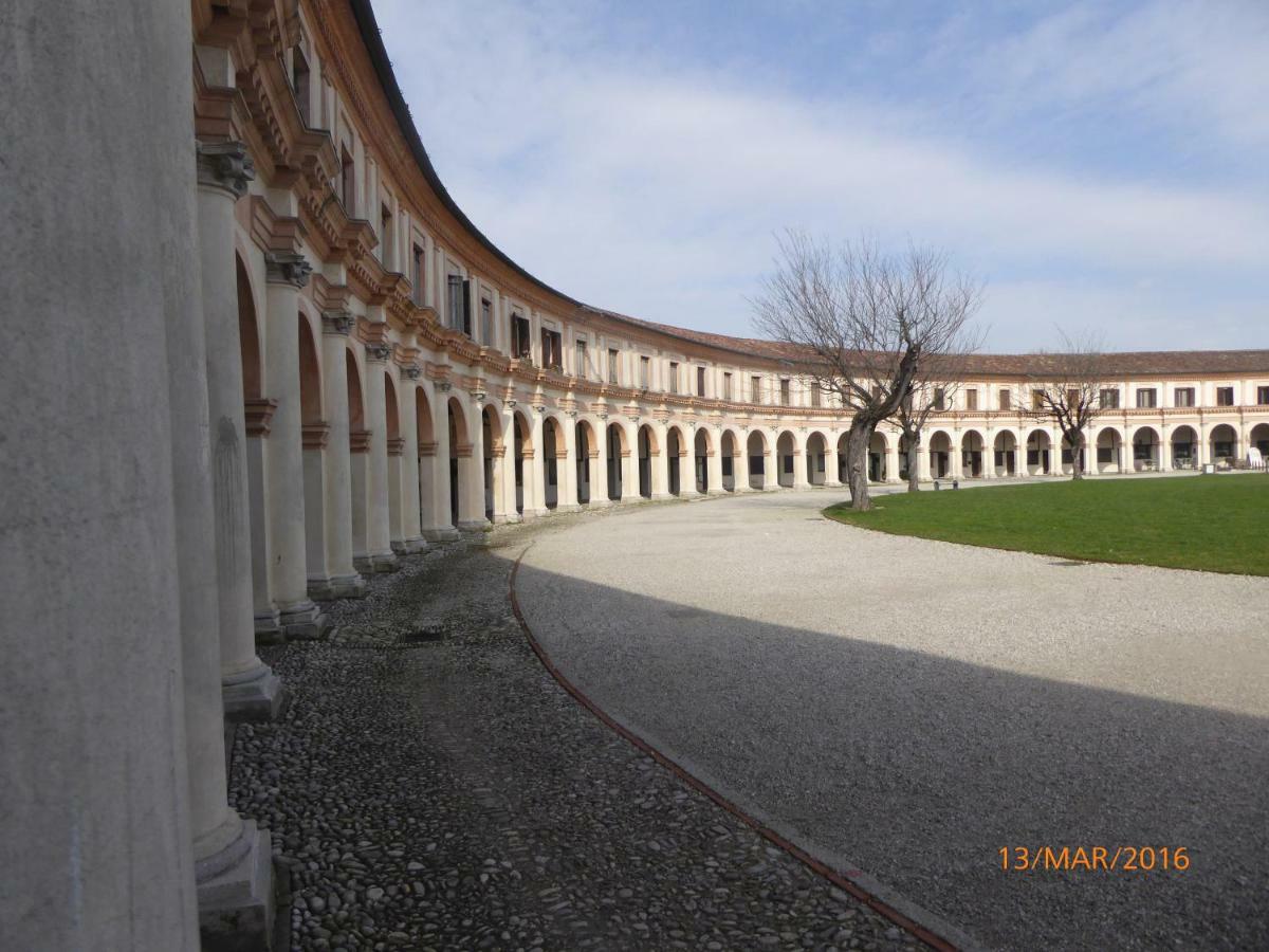 Вилла La Casa Del Giardiniere Zero Branco Экстерьер фото